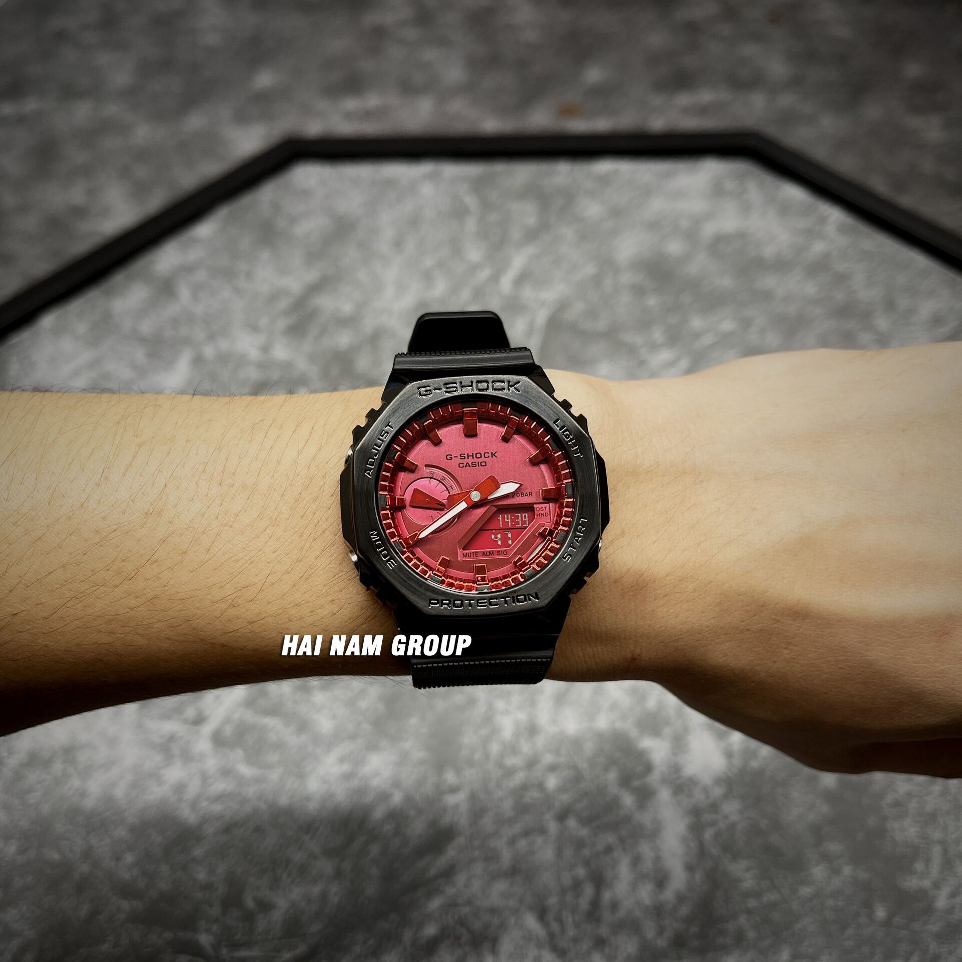 Đồng hồ nam nữ G-SHOCK GM-2100B-4A Đen Mặt Đỏ 4