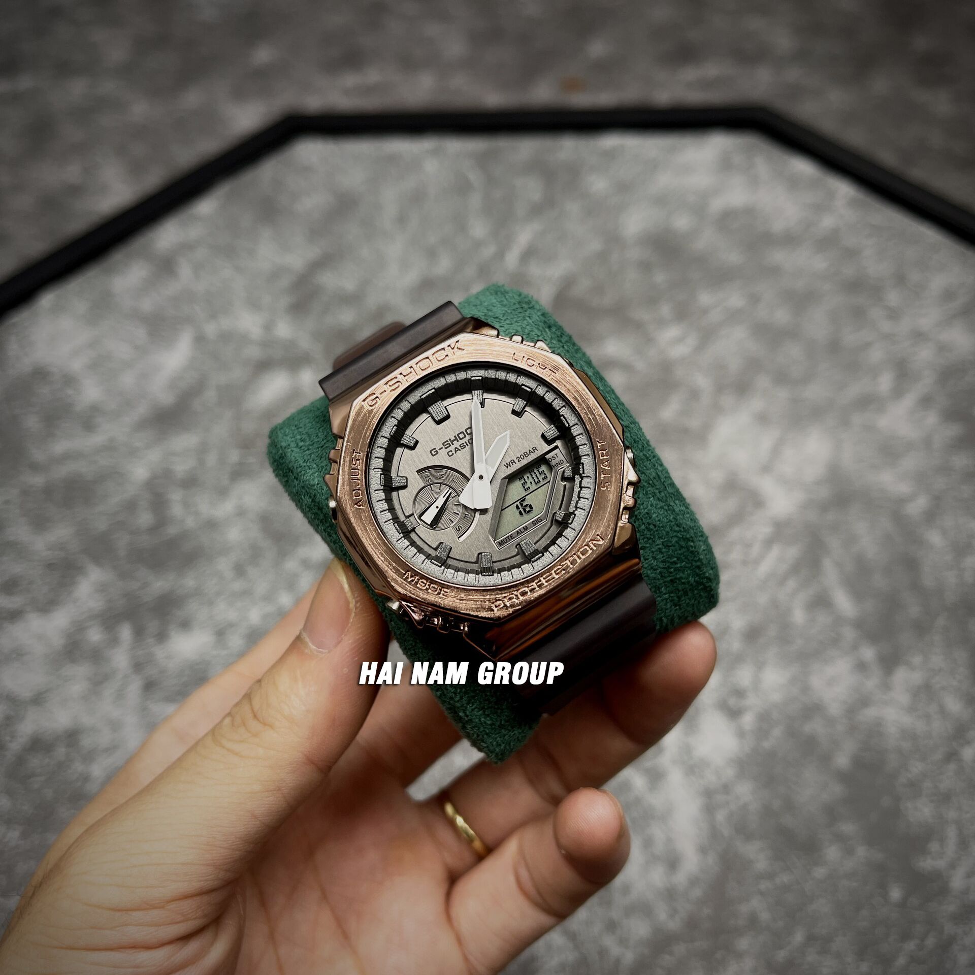Đồng hồ nam nữ G-SHOCK GM-2100MF-5A Trong Suốt Nâu Mặt Xám 3