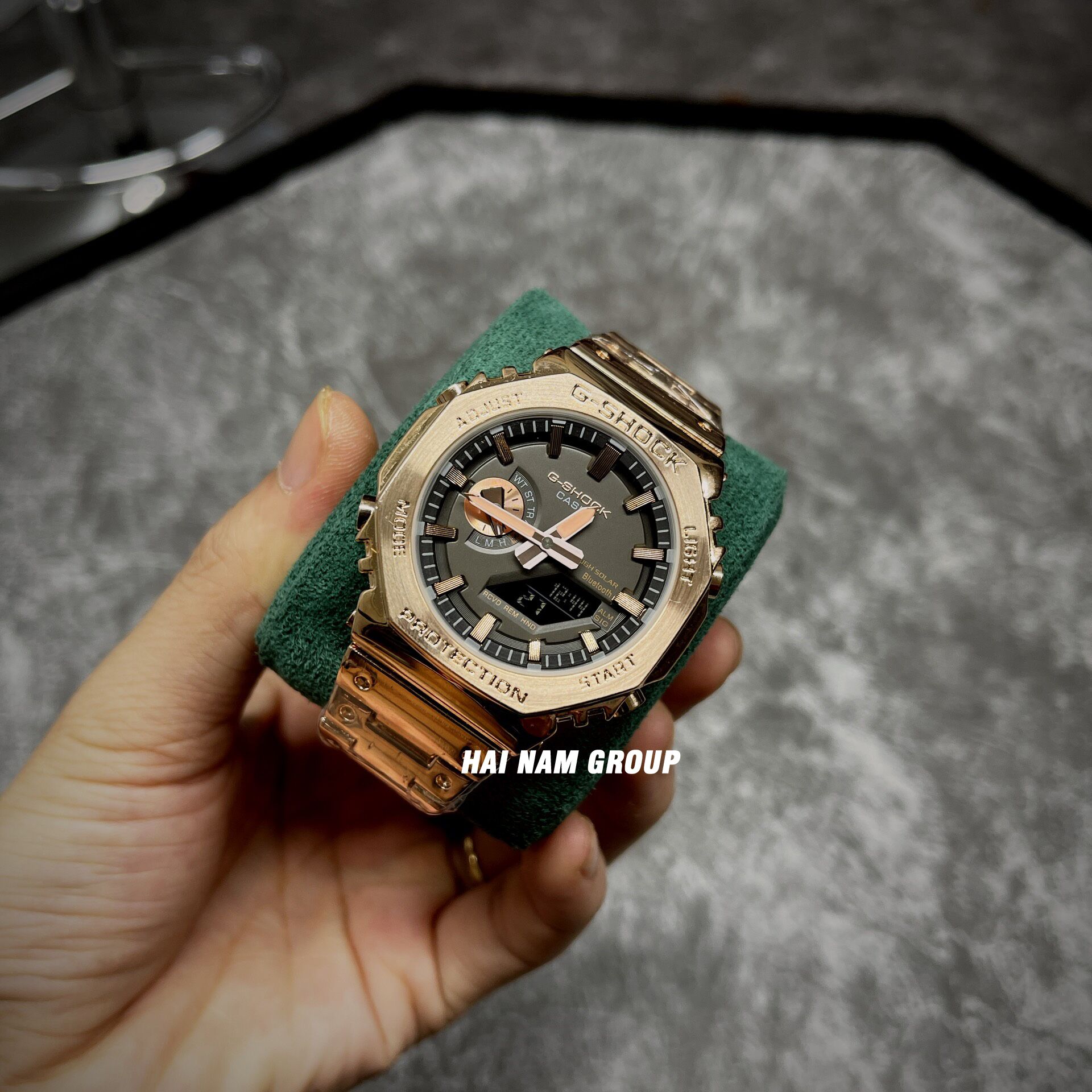 Đồng hồ nam G-SHOCK GM-B2100GD-5A Vàng Hồng 2